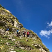 eine rutschige Passage &uuml;ber der Felswand