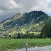 der Blick zur&uuml;ck von Amden zum Leistkamm