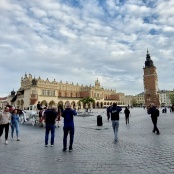 Abschied von Krakau: Hauptmarkt mit den Tuchhallen